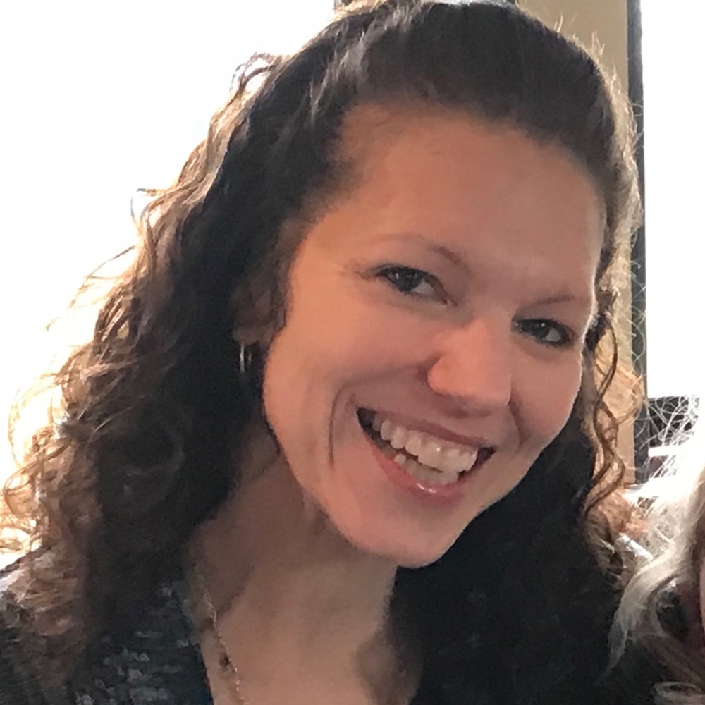 Meet your Posher, Laurie